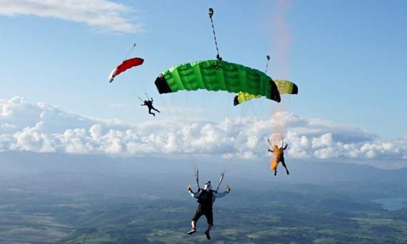 sky drive with your friends